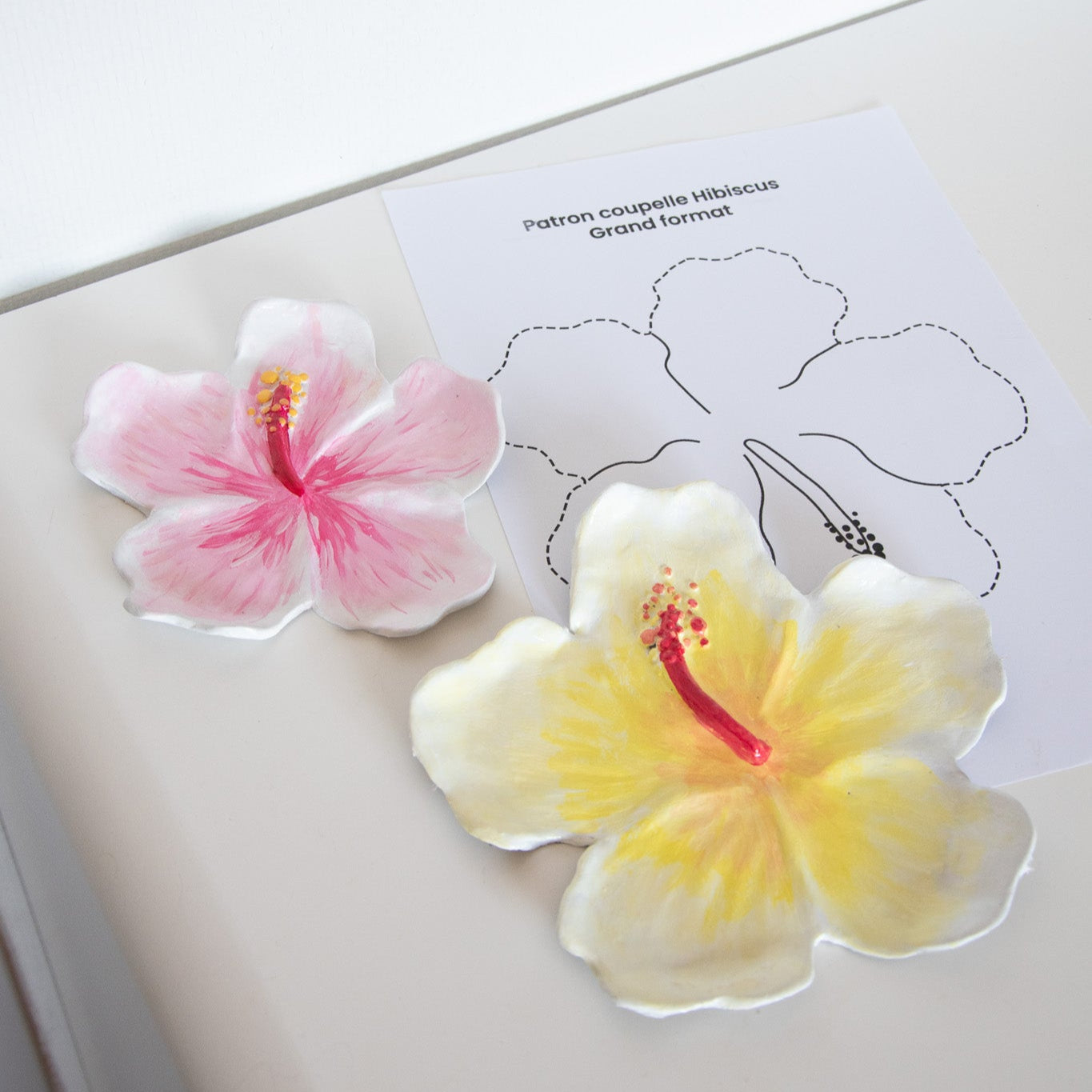 Patron + Tuto Coupelle Hibiscus en argile autodurcissante